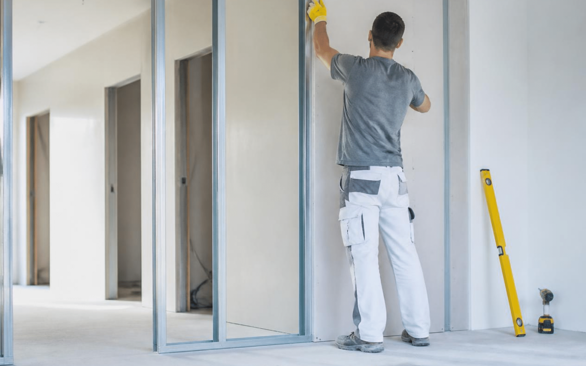 Professioneller Trockenbau und Innenausbau für Gewerbe und Immobilien durch JAY-COOL